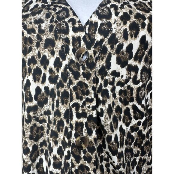 Women’s Sz L Long Cardigan Duster Sweater Animal Print Long Sleeve Pockets - Picture 4 of 15